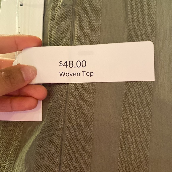 Woven top - Picture 4 of 4